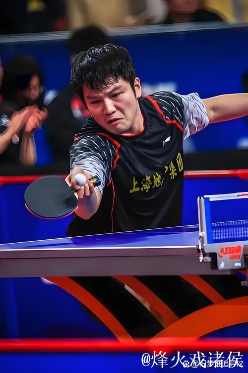 乒乓球德甲:樊振东3-0战胜基里塔,萨尔布吕肯2 乒乓球德甲:樊振东3-0战胜基里塔,萨尔布吕肯2