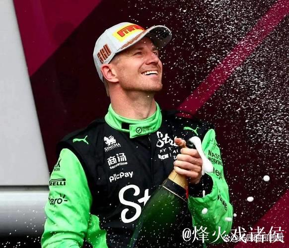 F1英国大奖赛：诺里斯夺冠 霍肯伯格首获领奖台