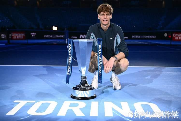 辛纳胜出锁定小组头名 提前挺进ATP年终总决赛半决赛 辛纳胜出锁定小组头名 提前挺进ATP年终总决赛半决赛